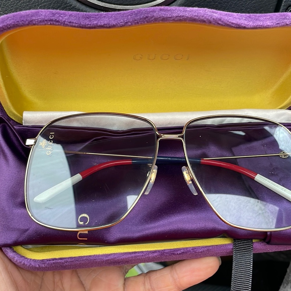 Gucci light sunglasses